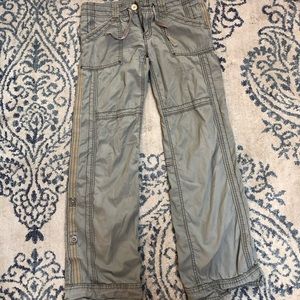 Women’s gray travel pants. Actually steez
